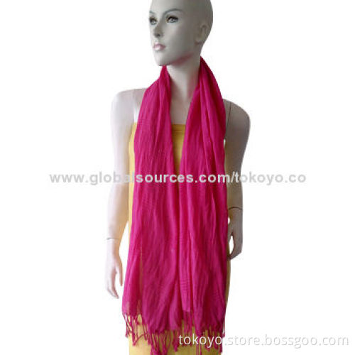 Woven scarf with texture and plain dyeing, fluffy style, made of viscose and modal
